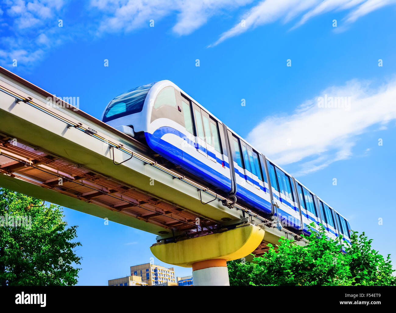 Elektrohängebahn trainieren moderne öffentliche Verkehrsmittel, Moskau, Russland, Europa Stockfoto