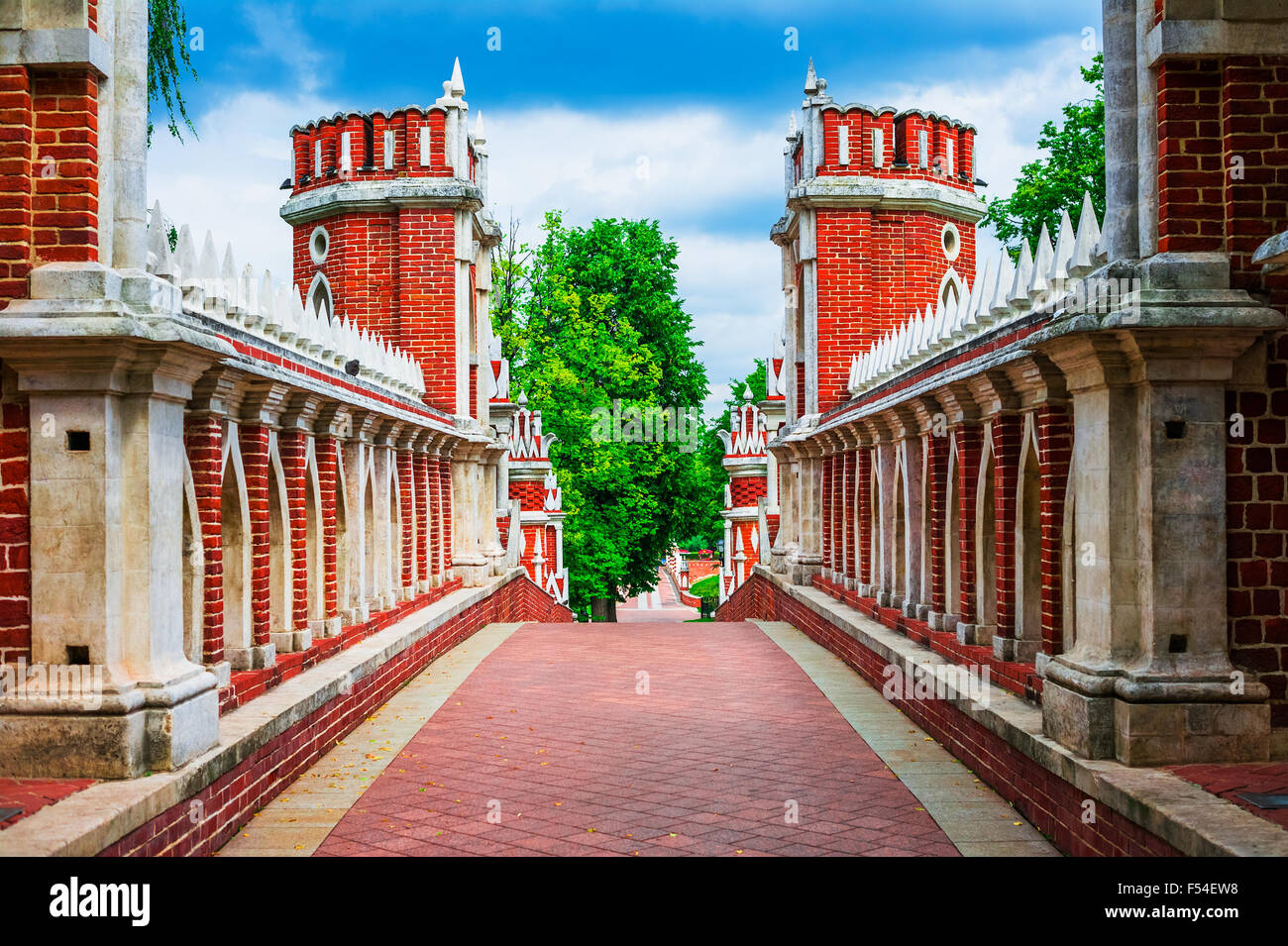 Brücke in Zarizyno, Moskau, Russland, Osteuropa Stockfoto
