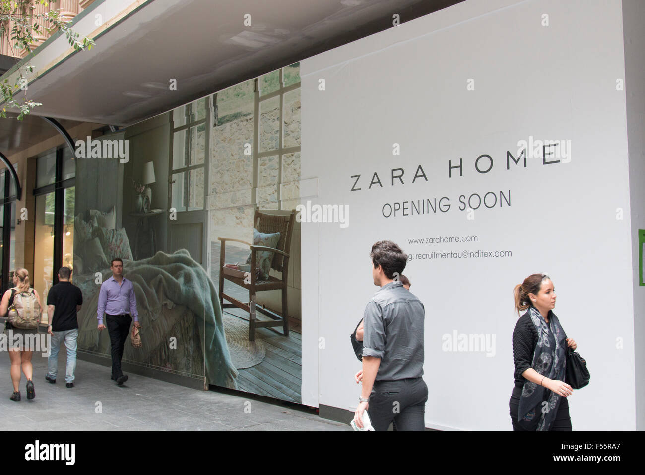 Spanischen Einzelhandel Riese Zara nähert sich die Eröffnung des Marktes Zuhause in Sydneys Pitt Street, nur wenige Meter von seinem vorhandenen Speicher Stockfoto