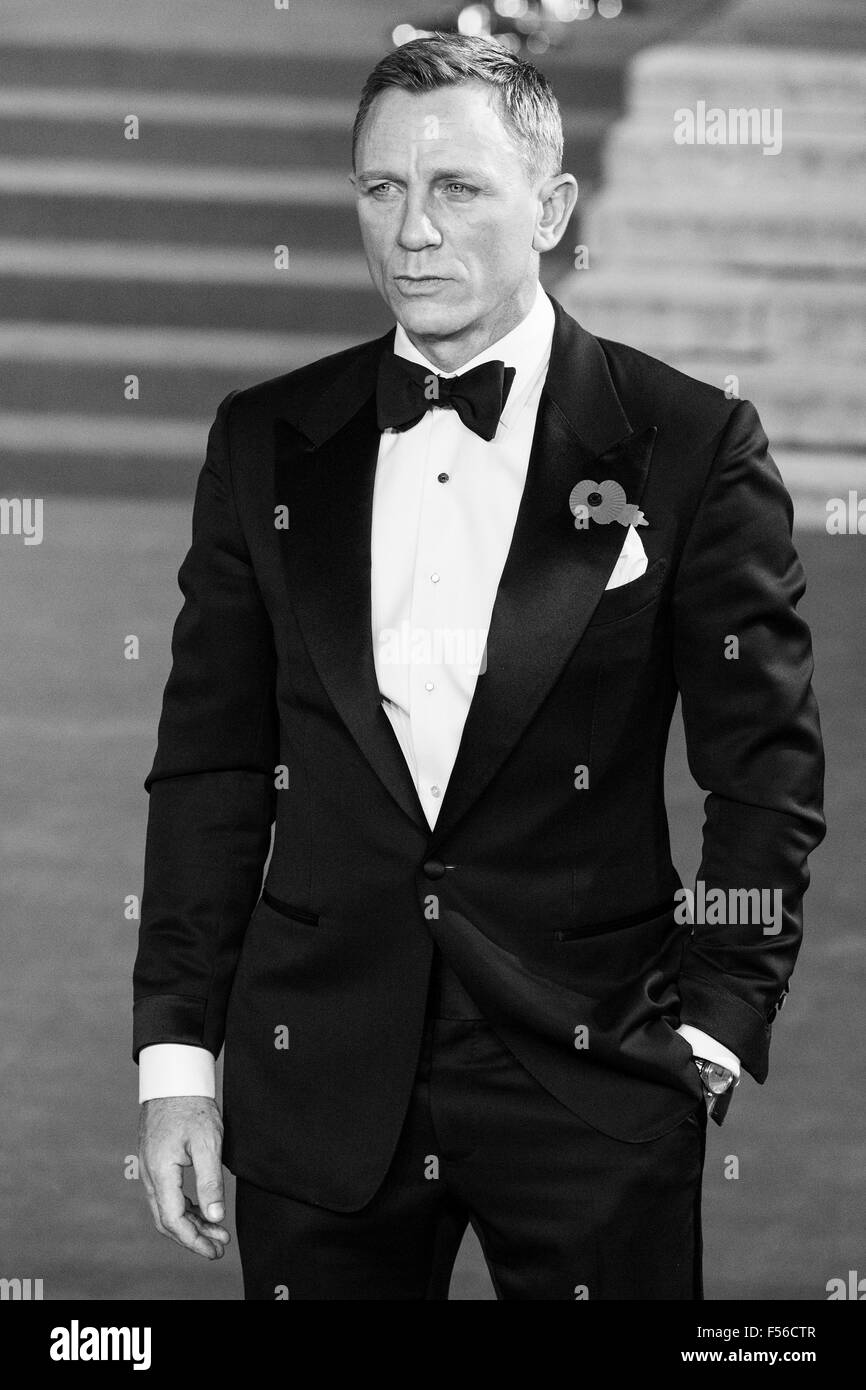 Daniel craig Fotos und Bildmaterial in hoher Auflösung Alamy