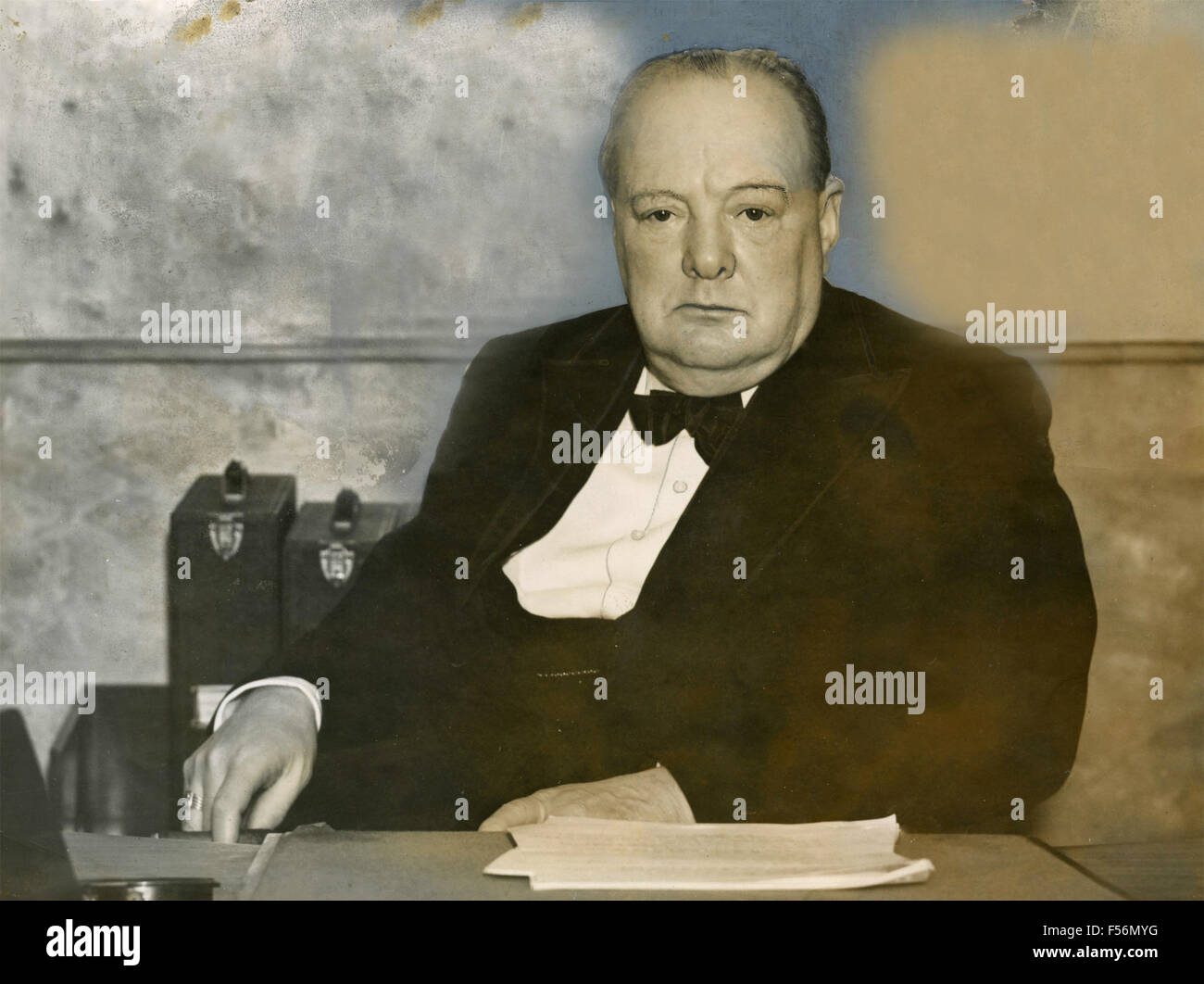 Winston Churchill bezieht sich auf die landesweit erste Monat des Krieges am 8. Oktober 1939, UK Stockfoto