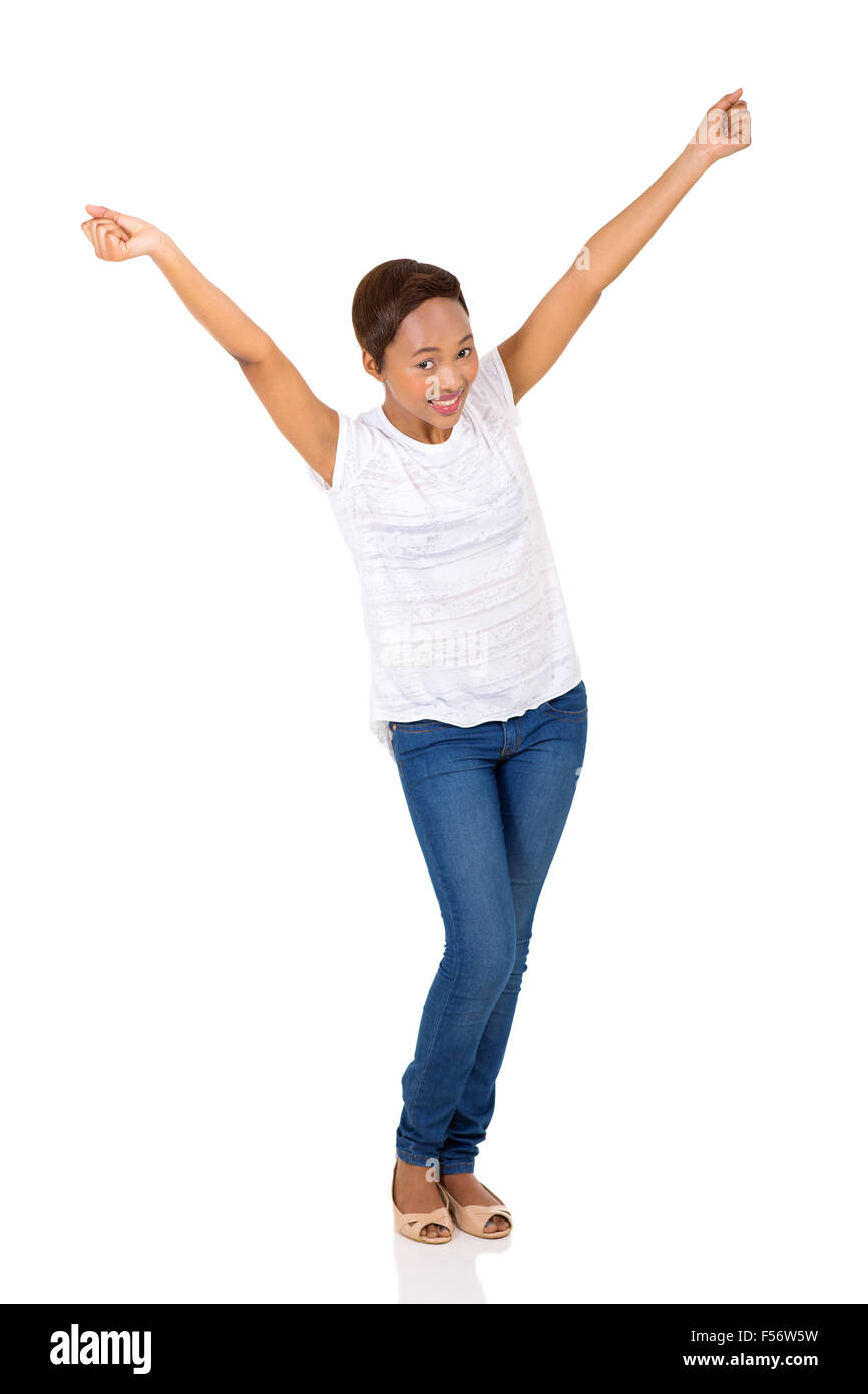 begeistert junge Afro-Amerikanerin mit Arme nach oben Stockfoto