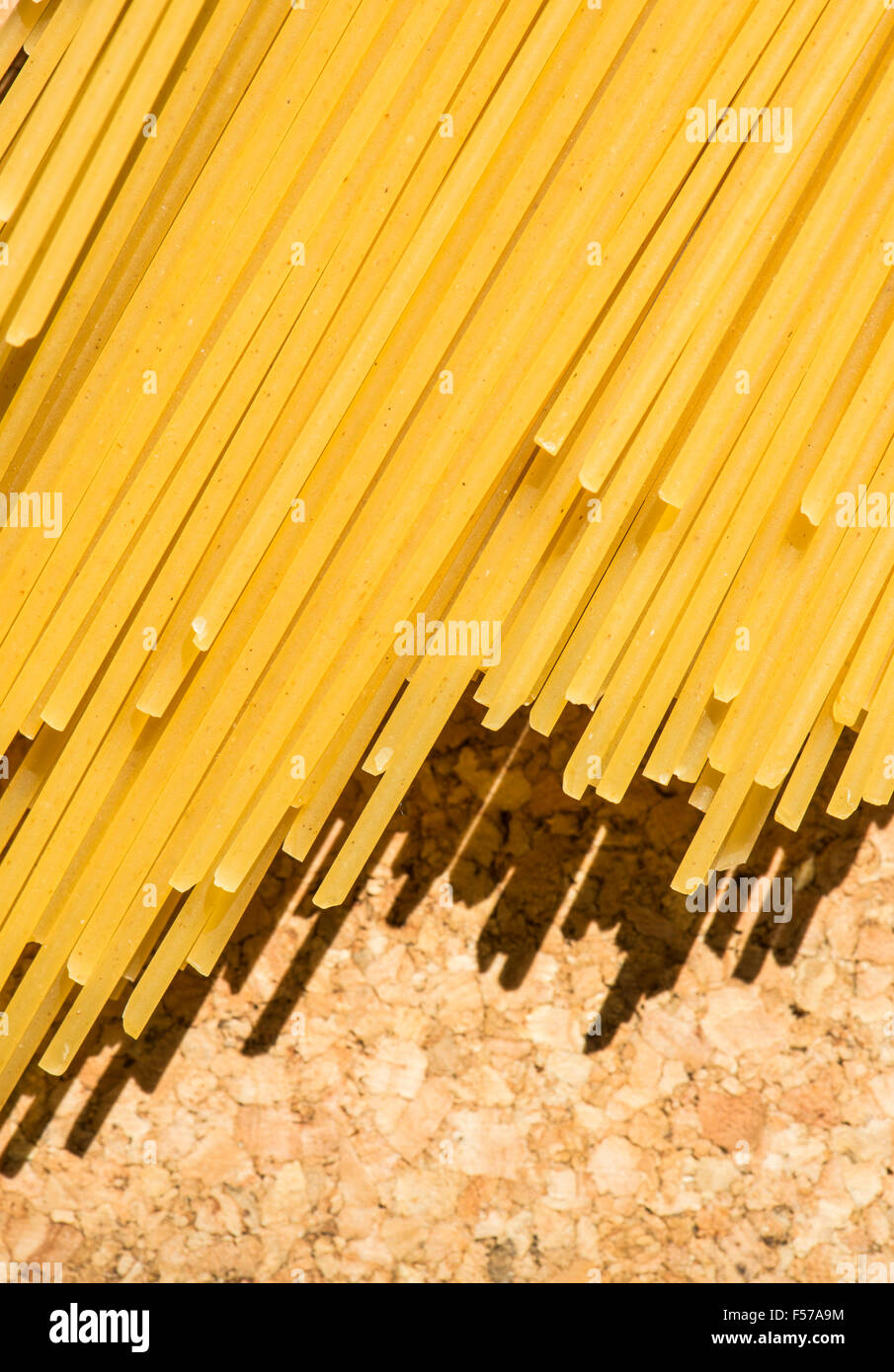 Nahaufnahme von Spaghetti. Konzept der italienischen Küche. Stockfoto