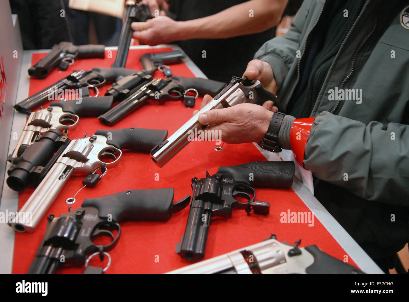 EXA (Expo Arms), Jahresausstellung von Kleinwaffen in Brescia (Italien) Stockfoto