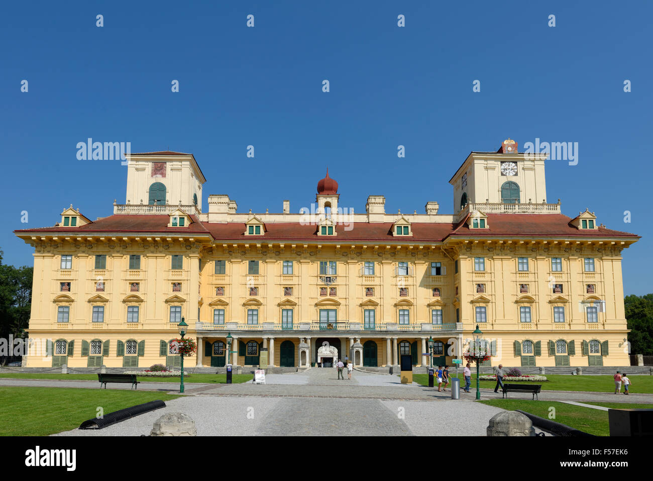 Schloss Esterházy oder Schloss Esterházy, Eisenstadt, Burgenland, Österreich Stockfoto