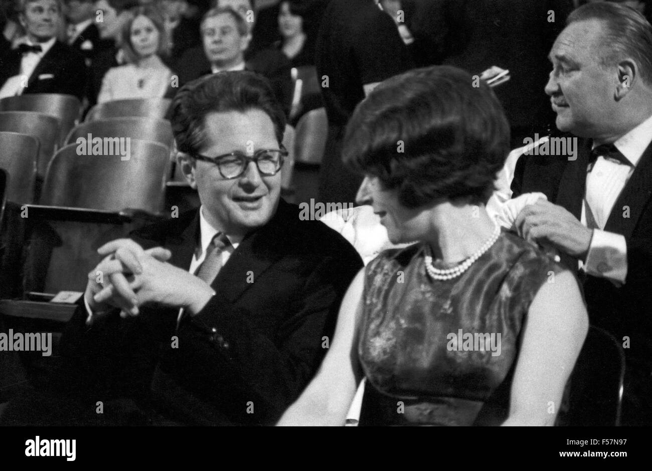 Bambi Preisverleihung Im Herkules-Saal der Münchner Residenz bin 22. Januar 1967: Oberbügermeister Hans Jochen Vogel. 24x36swNeg104 Stockfoto