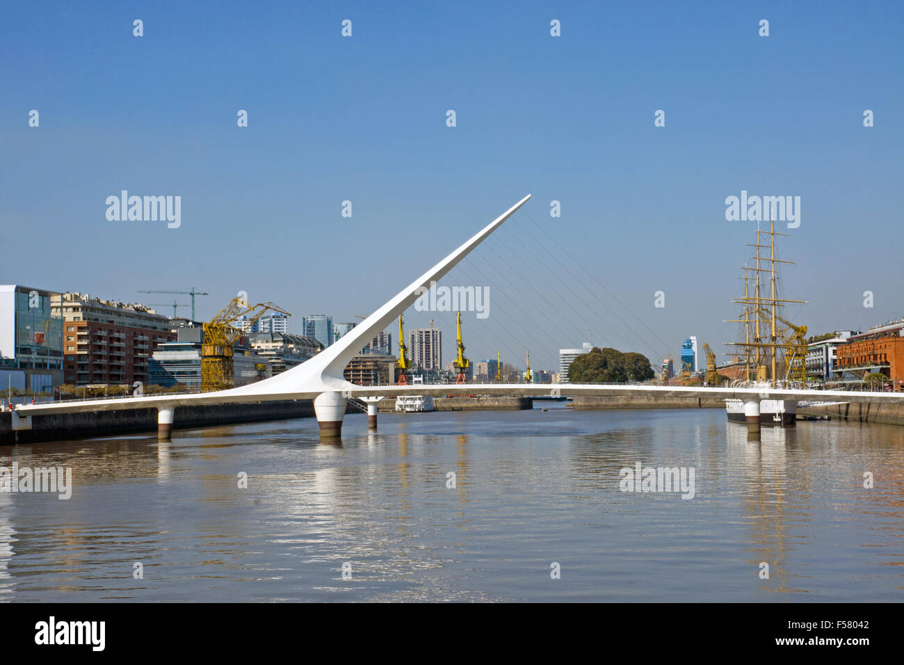 Puente De La Mujer in Puerto Madero, Buenos Aires Stockfoto