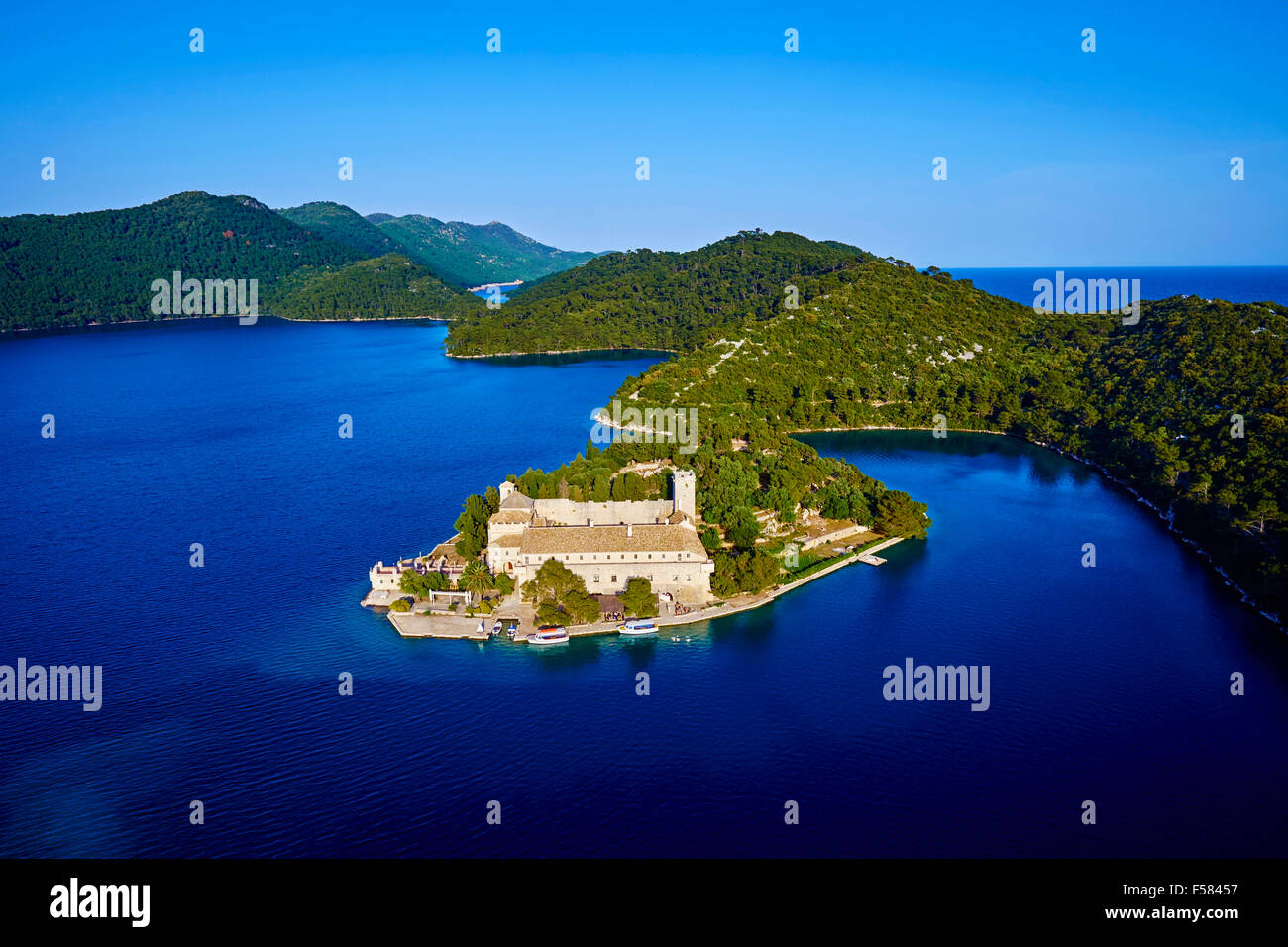 Kroatien, Dalmatien, Dubrovnik-Neretva, Insel Mljet Nationalpark Mljet, Benediktiner-Kloster St. Maria Insel in Veliko Jez Stockfoto