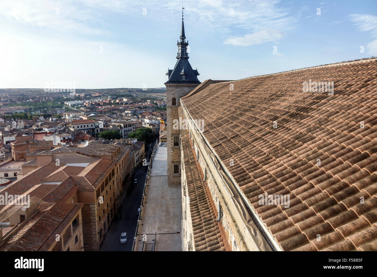 Toledo Spanien, Europa, Spanisch, Hispanic World Heritage Site, historisches Zentrum, Alcazar, Festung, Renaissance-Architektur, Turm, Dach, rote Tonfassfliese, Stockfoto