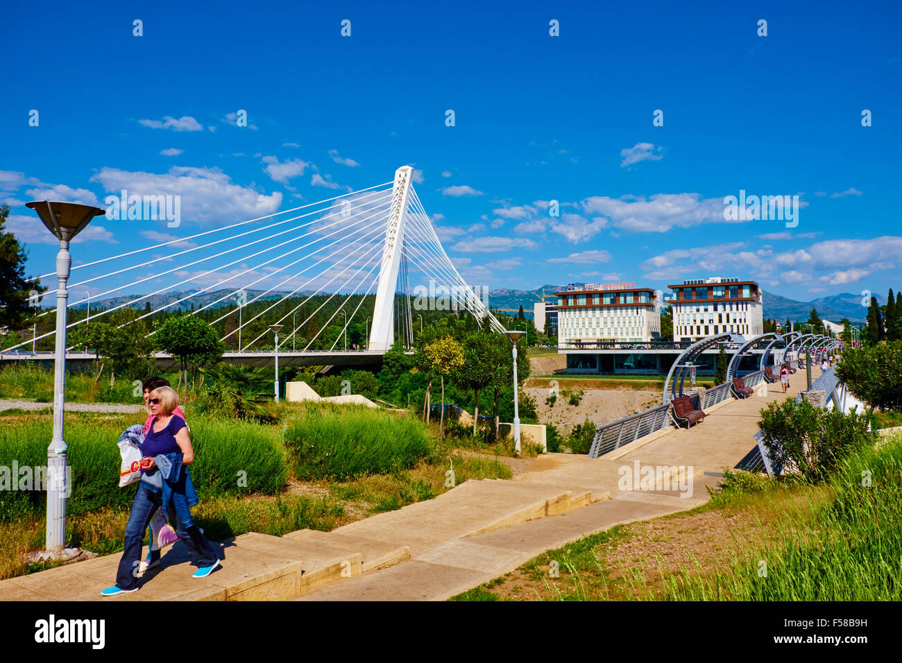 Montenegro, Zentralregion Hauptstadt Podgorica, Millenium bridge Stockfoto