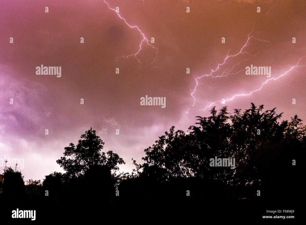 Gewitter über Kenk UK Stockfoto