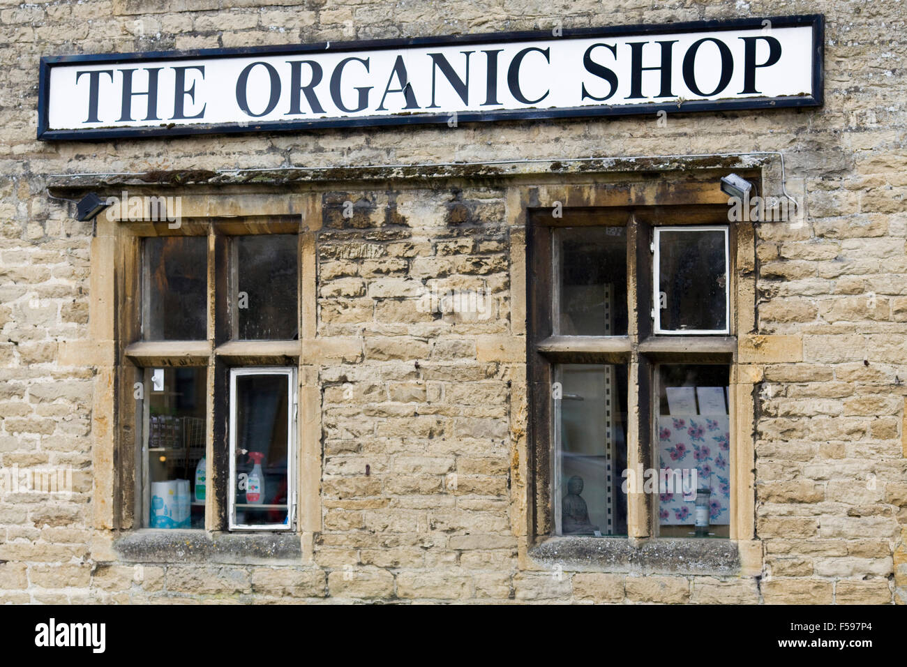 Der Bioladen in verstauen auf die würde der Cotswolds England Stockfoto