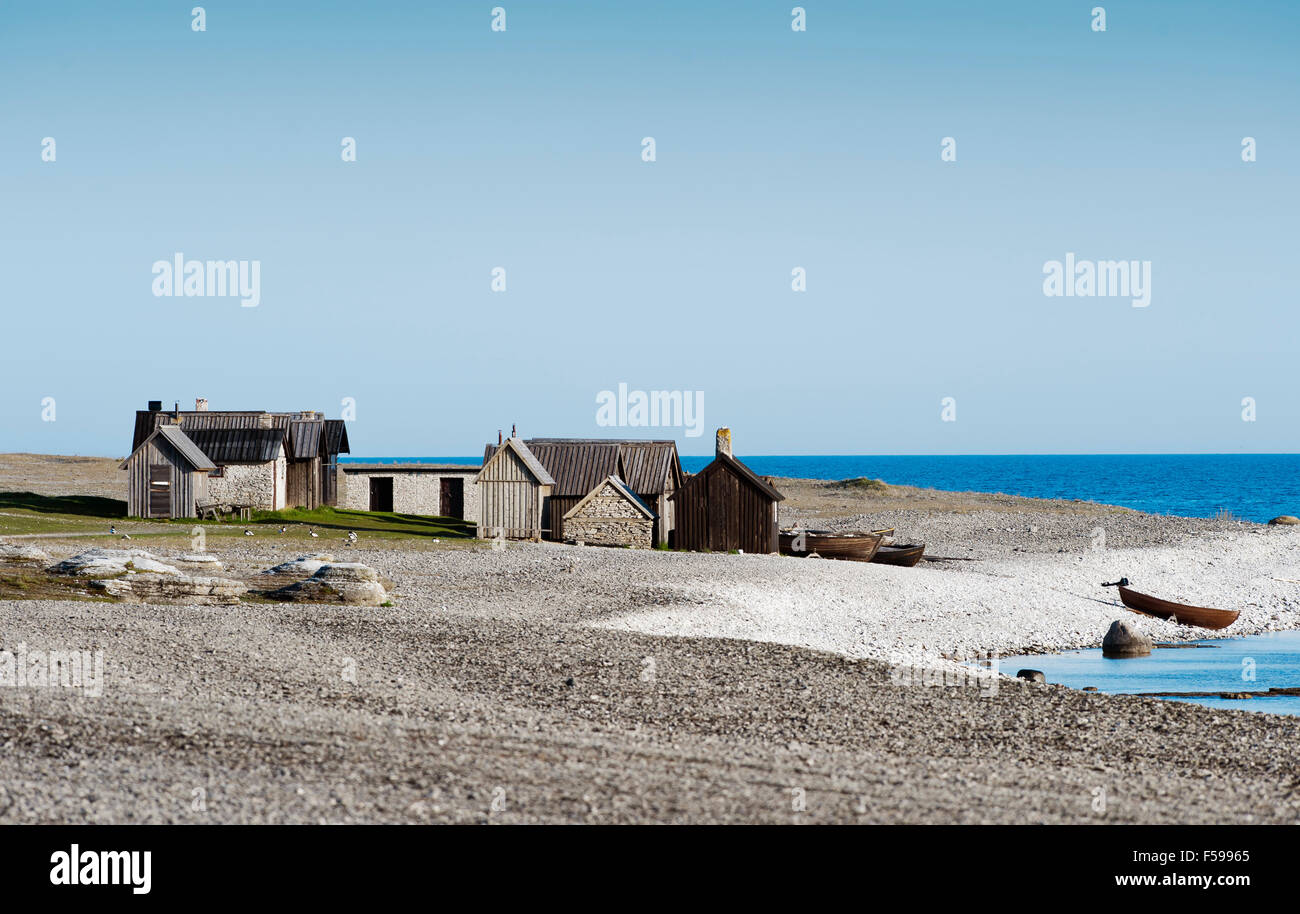 Bootshäuser am Naturschutzgebiet Langhammar, Gotland, Schweden Stockfoto