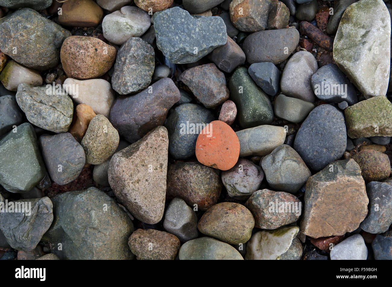 Kieselsteine am Strand in Lancashire, England Stockfoto