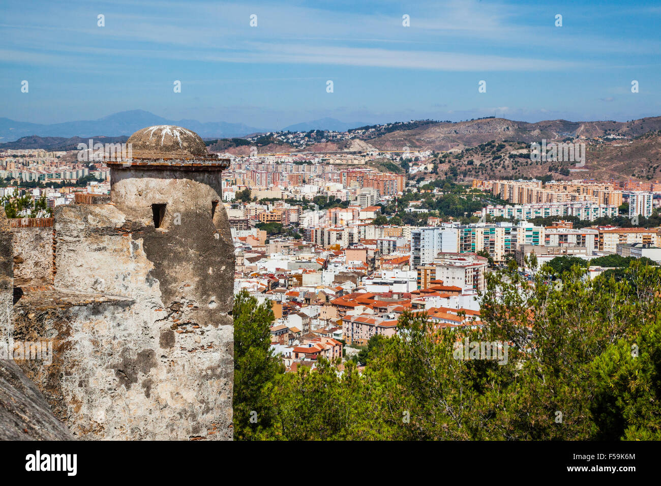 Spanien, Andalusien, Provinz Malaga, Malaga, Blick auf die Zersiedelung nördlich der Altstadt von Málaga in den Ausläufern der t Stockfoto