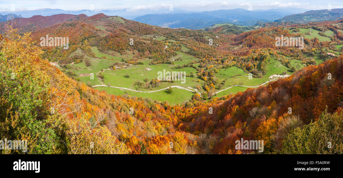 Vall d ' en Bas fallen Landschaft in La Garrotxa, Catalonia Stockfoto