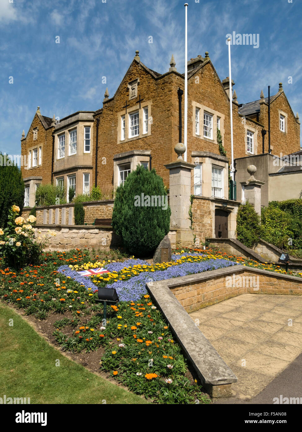 Egerton Lodge und Memorial Gardens, Melton Mowbray, Leicestershire, England, UK. Stockfoto