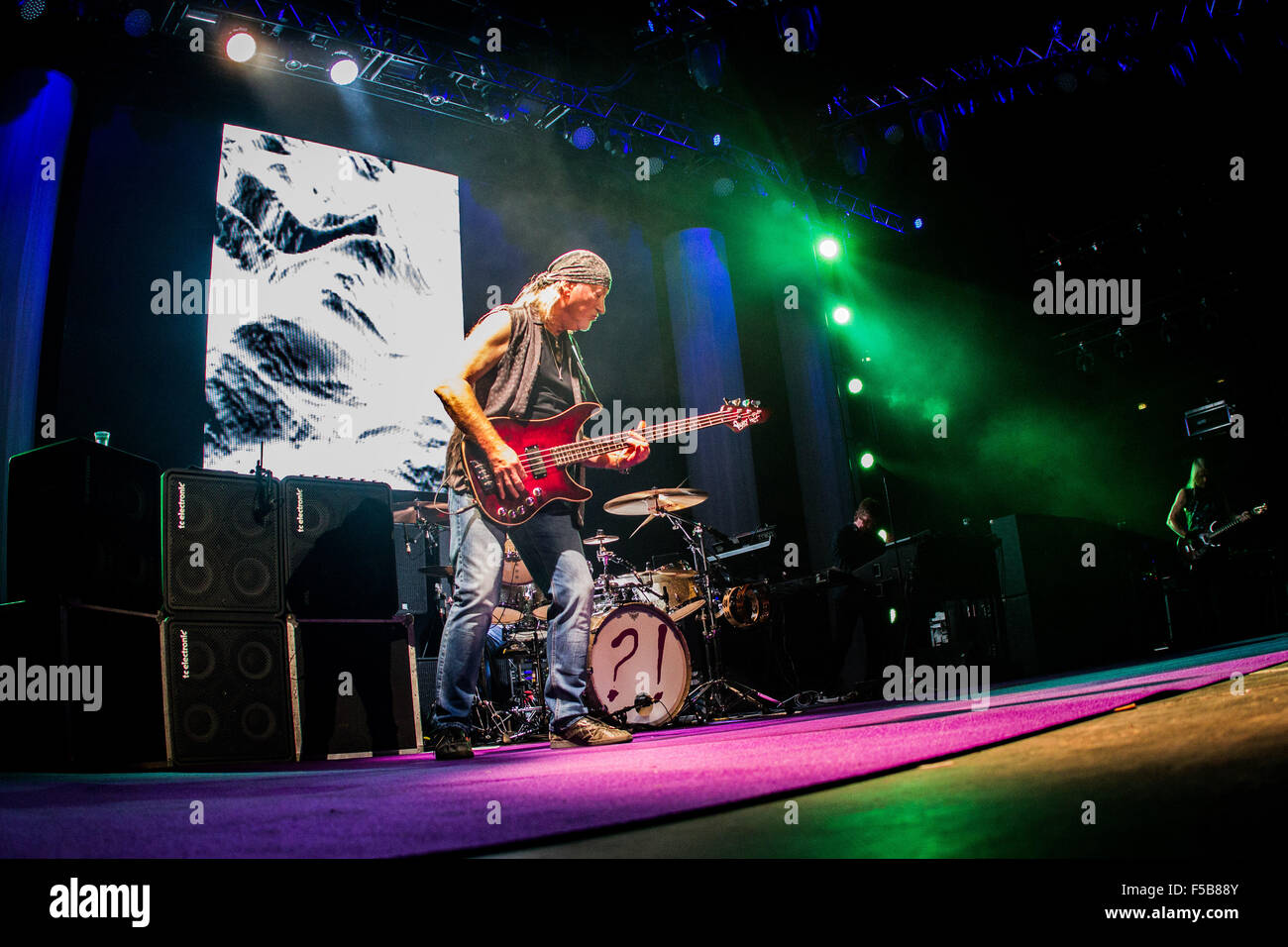 Assago, Mailand, Italien. 31. Oktober 2015. Deep Purple live Höchstleistungen Mediolanum Forum Credit: Roberto Finizio / Alamy Live News Stockfoto