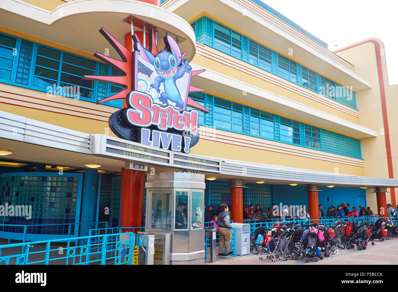 Disney Junior Stitch Live auf der Bühne Attraktion Walt Disney Studios Disneyland Paris Marne-la-Vallée Chessy Frankreich Stockfoto