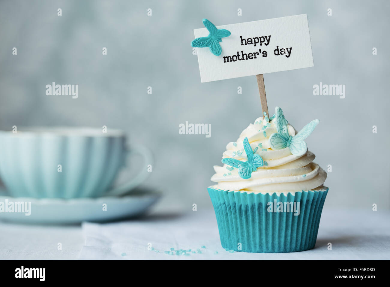 Muttertag-Cupcake mit textfreiraum zur Seite Stockfoto