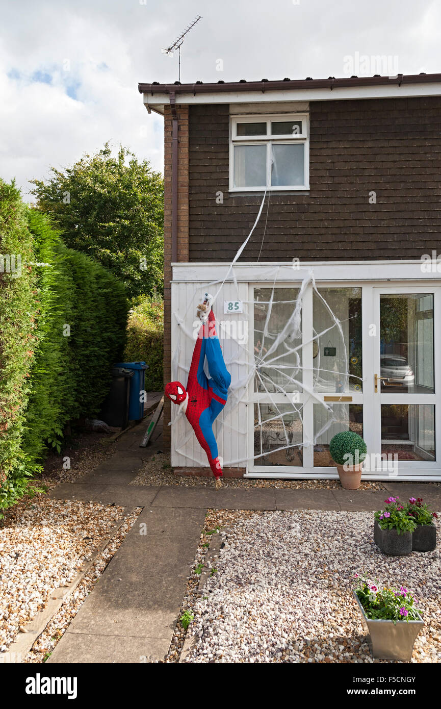 Pattingham Scarecrow Festival Staffordshire 2015 spiderman Stockfoto
