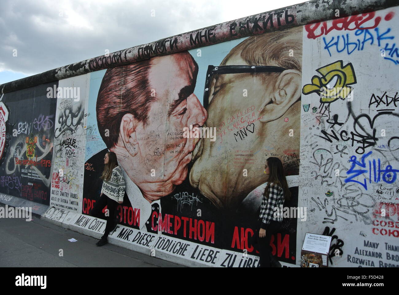 Graffiti, Berliner Mauer Stockfoto