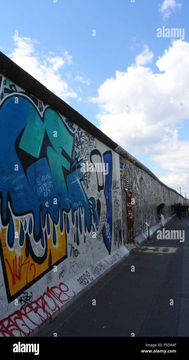 Graffiti, Berliner Mauer Stockfoto