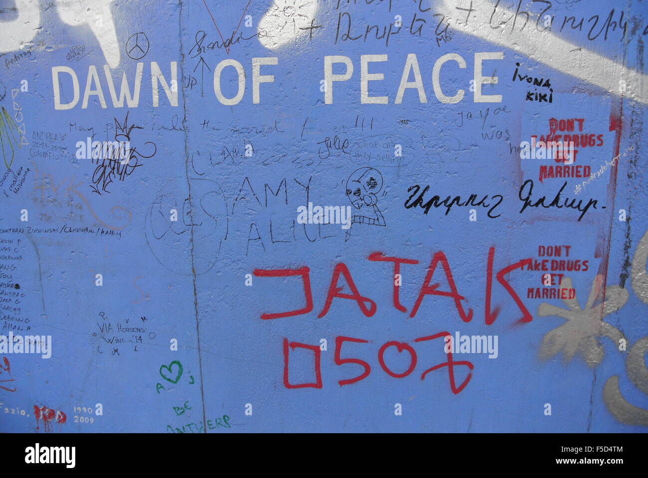 Graffiti, Berliner Mauer, Dawn des Friedens. Stockfoto