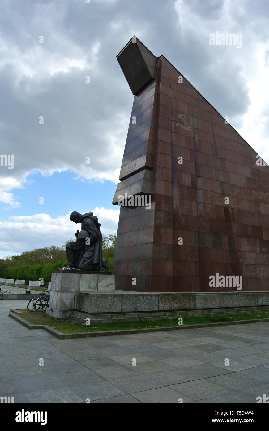 Sowjetisches Kriegsdenkmal (Treptower Park), Ddr-Architektur, Parks, Ost-Berlin. Stockfoto