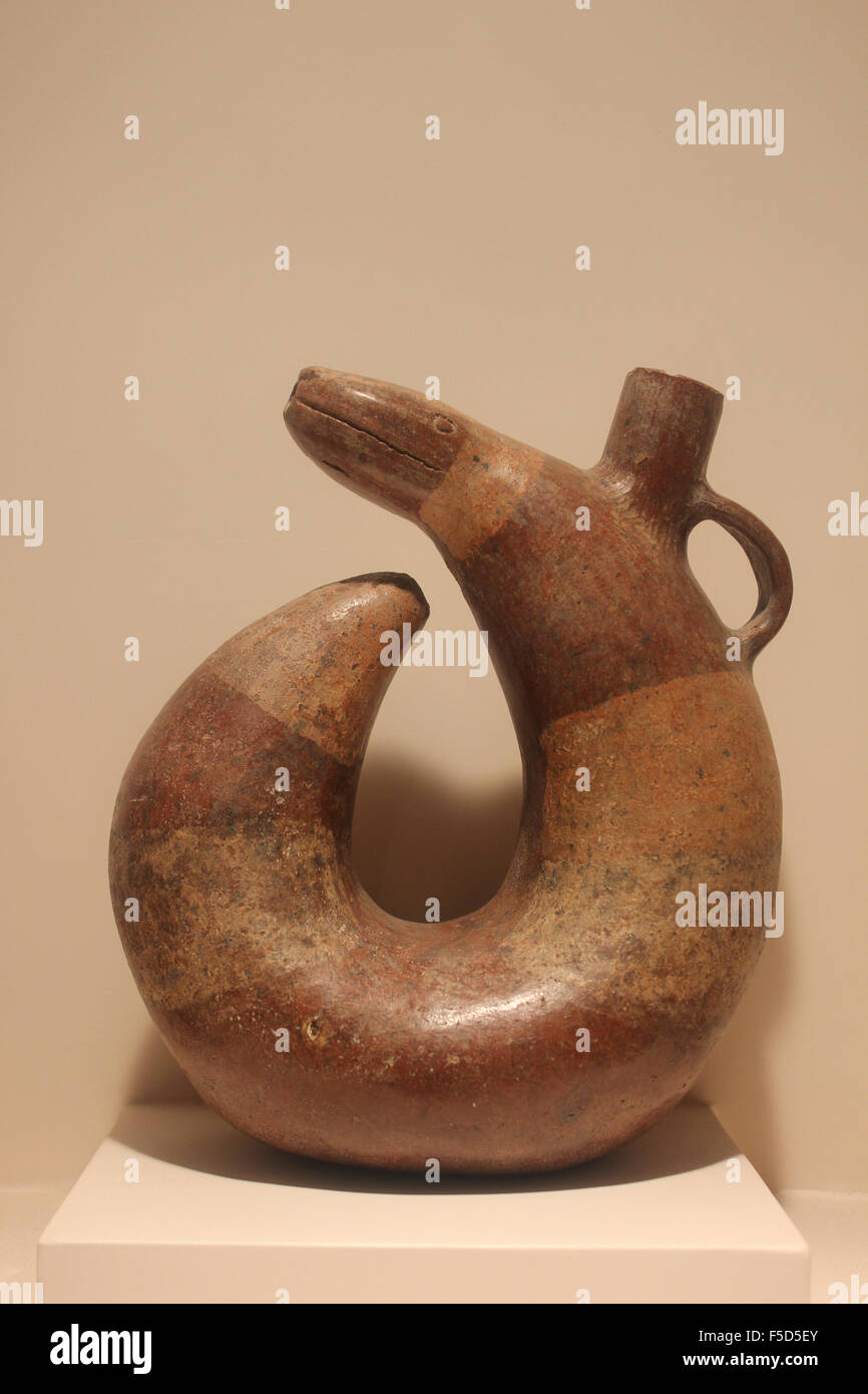 Schlange Keramikkunst Salinar, prägende Epoche, Peru Stockfoto
