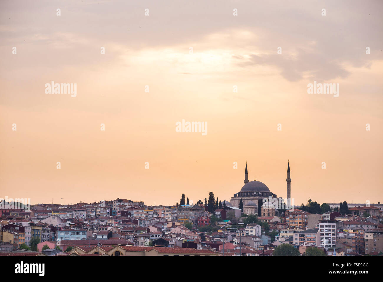 Hügel-Moschee bei Sonnenuntergang, Istanbul, Türkei, Europa Stockfoto