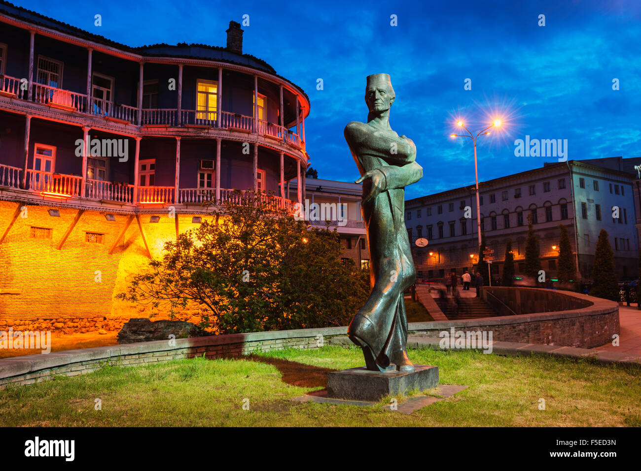 Statue des georgischen Architekt Shota Kavlashvili, Tiflis, Georgien, Kaukasus, Zentralasien, Asien Stockfoto