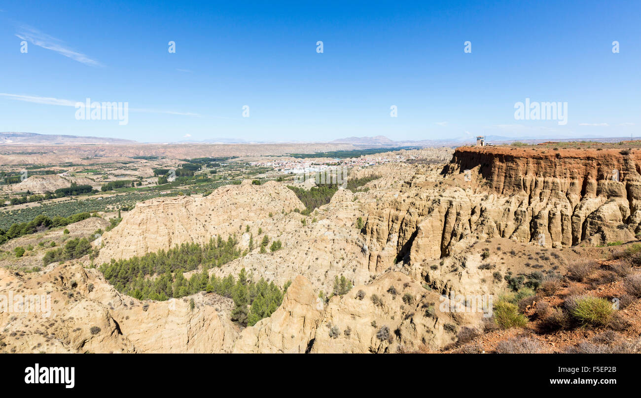 Blick vom Mirador der Landschaft im außen Guadix, Andalusien, Spanien Stockfoto