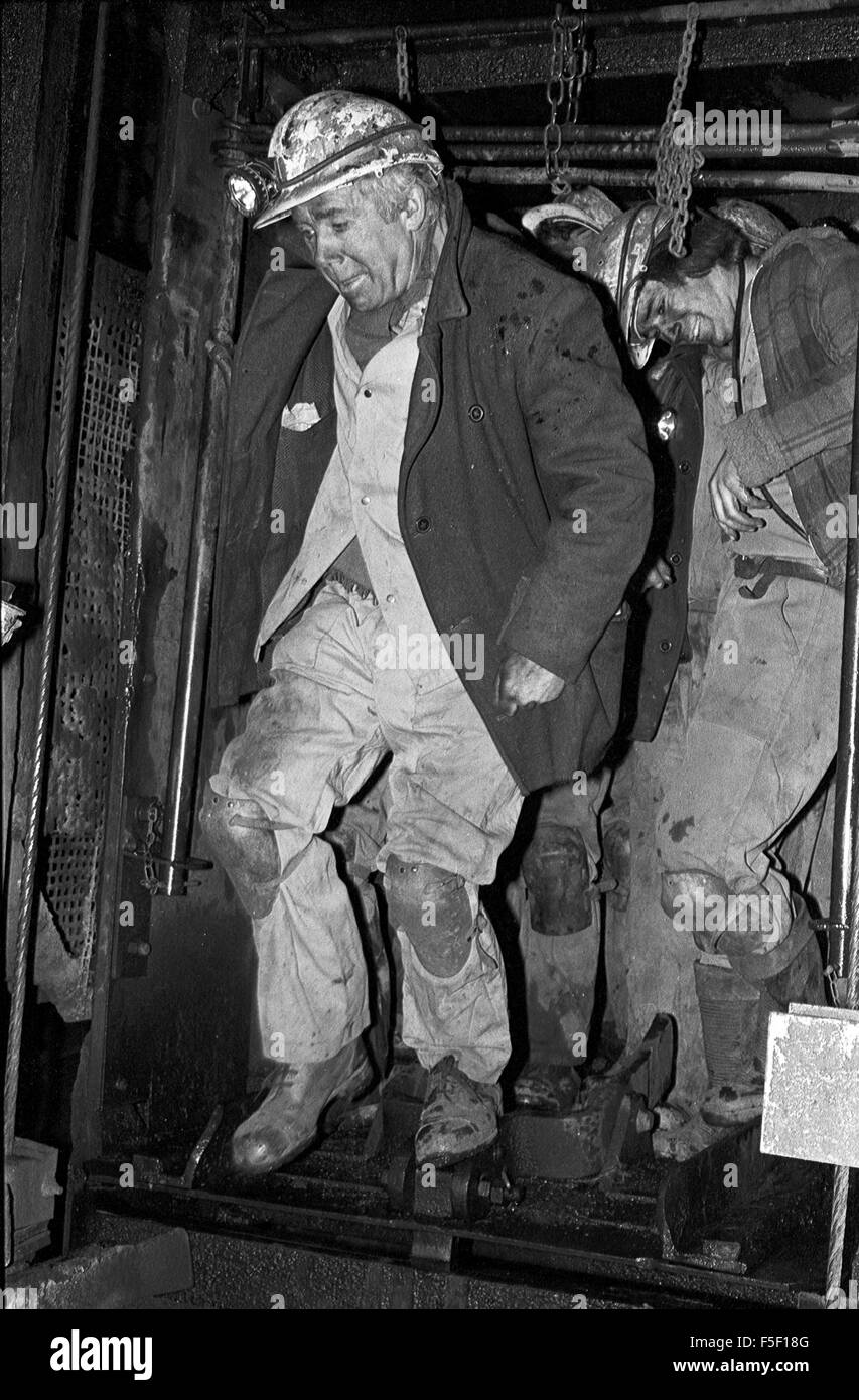 Bergleute im Süden Celynen Colliery in South Wales Tälern. Die Grube geschlossen im Jahr 1986 mit dem Verlust von mehr als 600 Arbeitsplätzen. Stockfoto