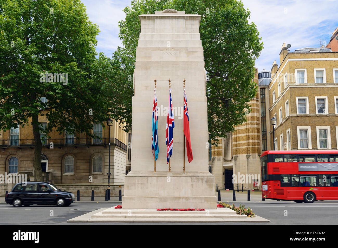 The Cenotaph, Whitehall, London, Großbritannien Stockfoto