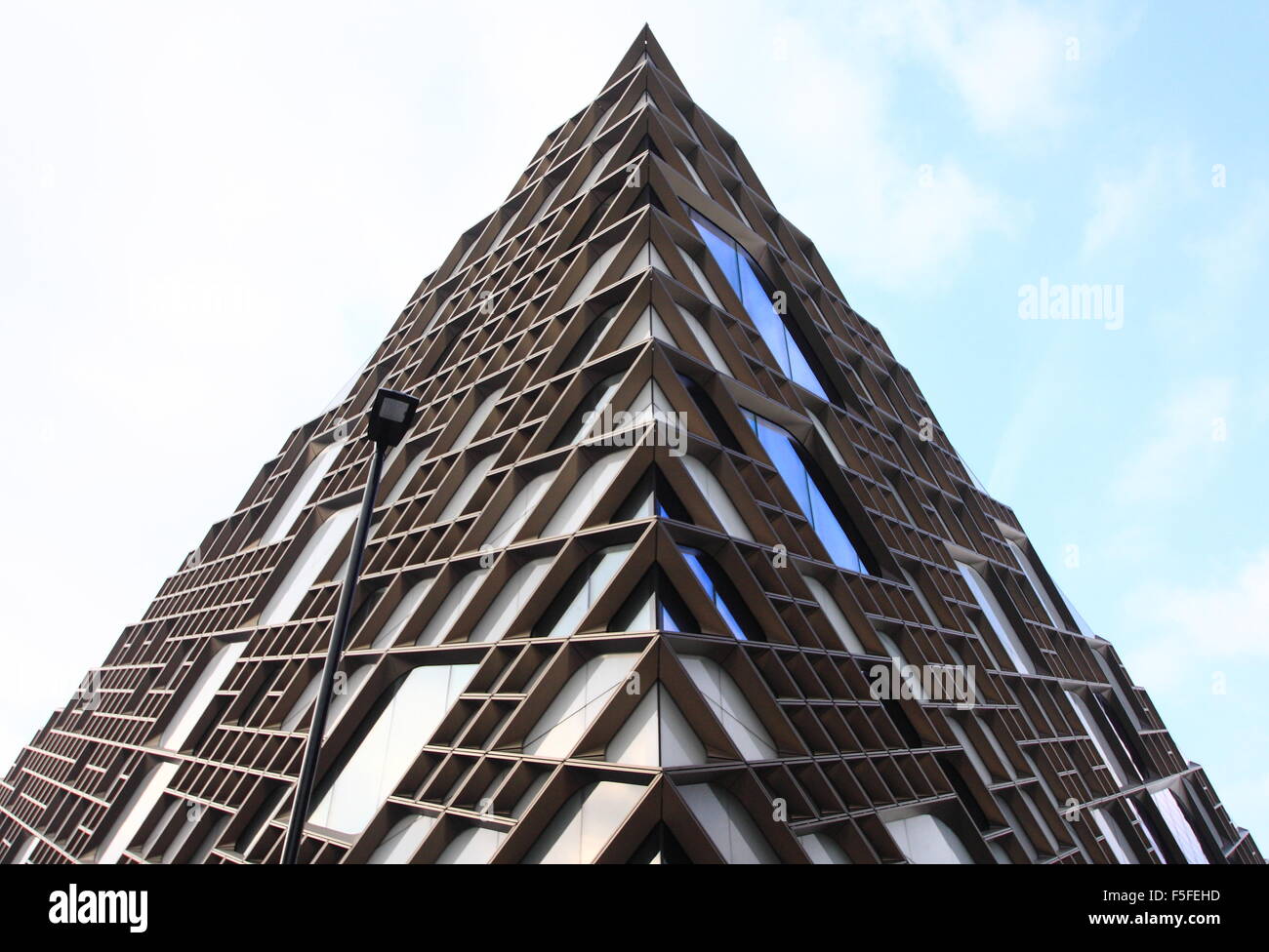 Das Diamant-Gebäude; Hörsäle der Universität von Sheffield, Sheffield Stadtzentrum, Yorkshire England UK - 2015 Stockfoto
