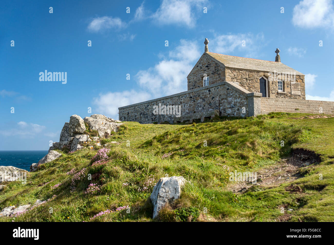 Alte Kapelle des Heiligen Nikolaus an der Insel Halbinsel, St.Ives, Cornwall, England, UK Stockfoto