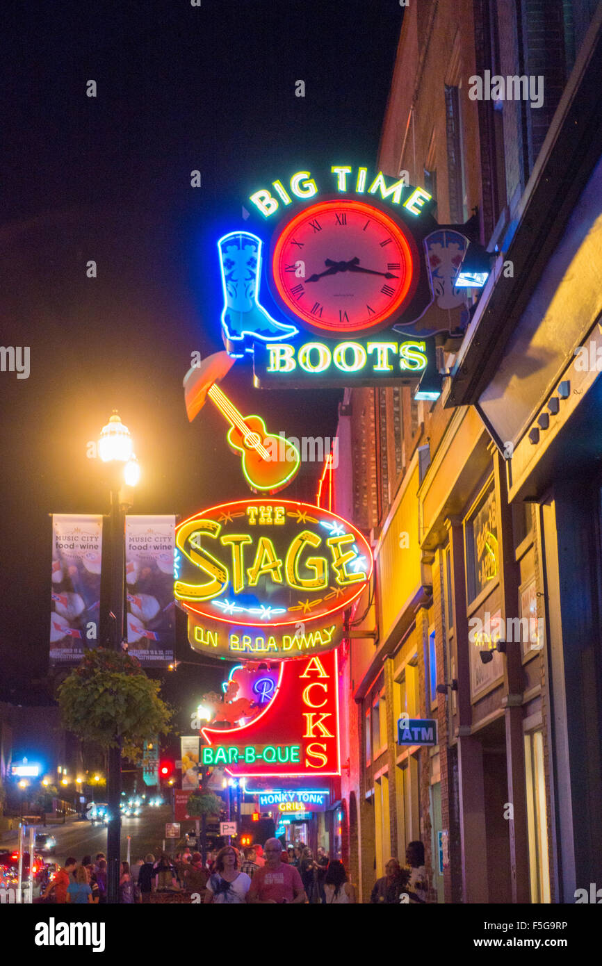 Honky Tonk Zeile in Nashville Tennessee TN Bar neon Stockfoto