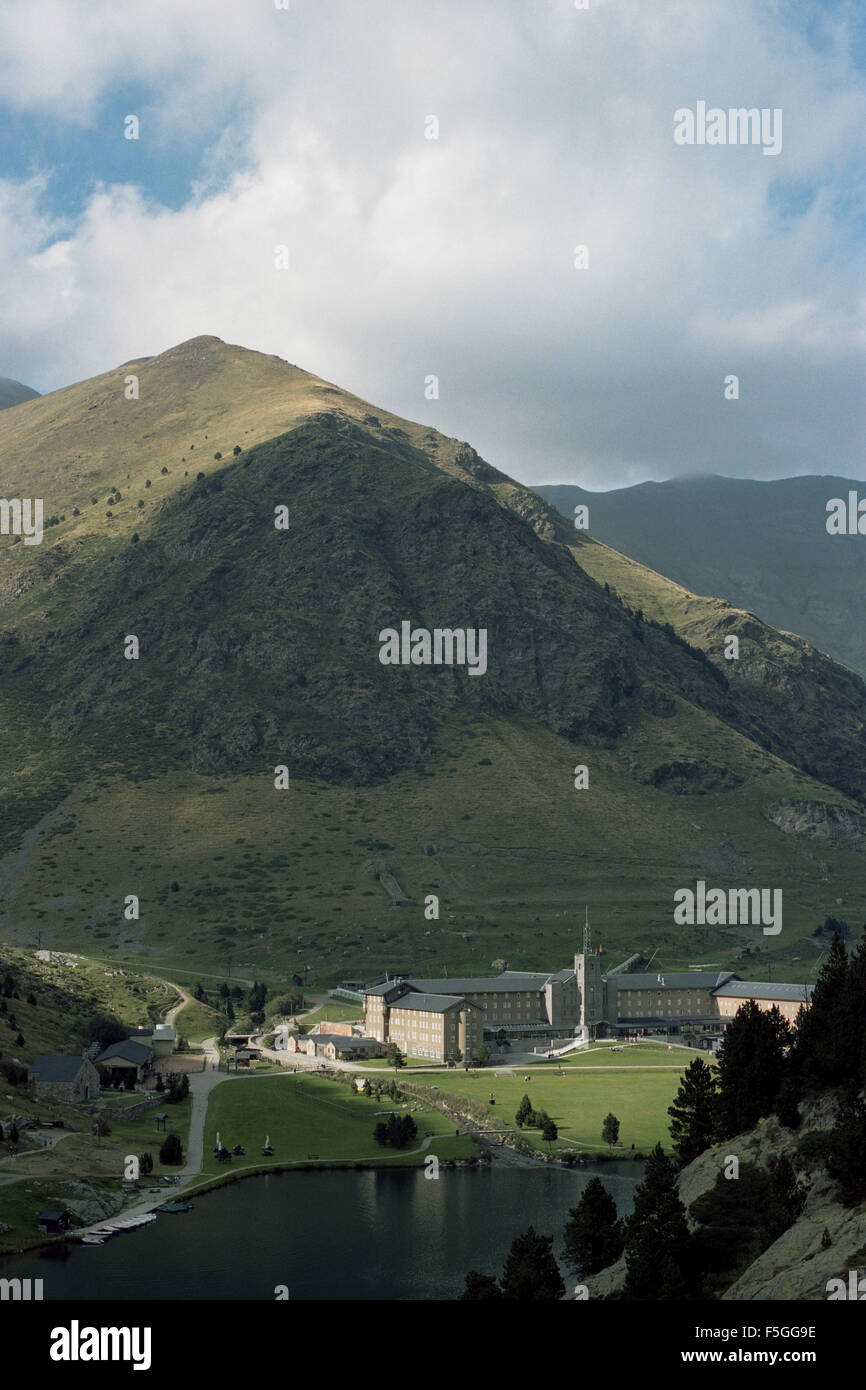 Ansicht von Nuria Heiligtum, Catalonia. Stockfoto