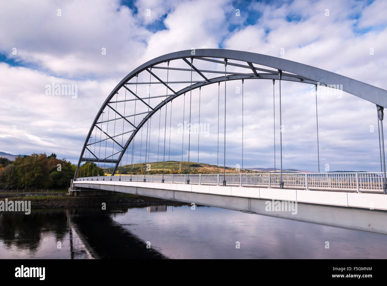 Die dritte Brücke bei Bonar Bridge über den Kyle of Sutherland, Schottland. Stockfoto