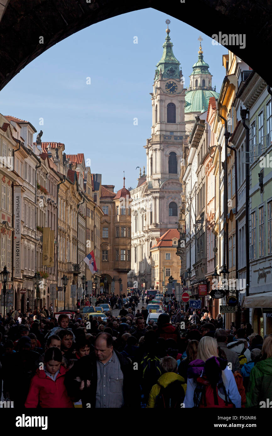 Mostecká St. Nicolas, weniger Stadt (Malá Strana), Prag, Tschechische Republik Stockfoto