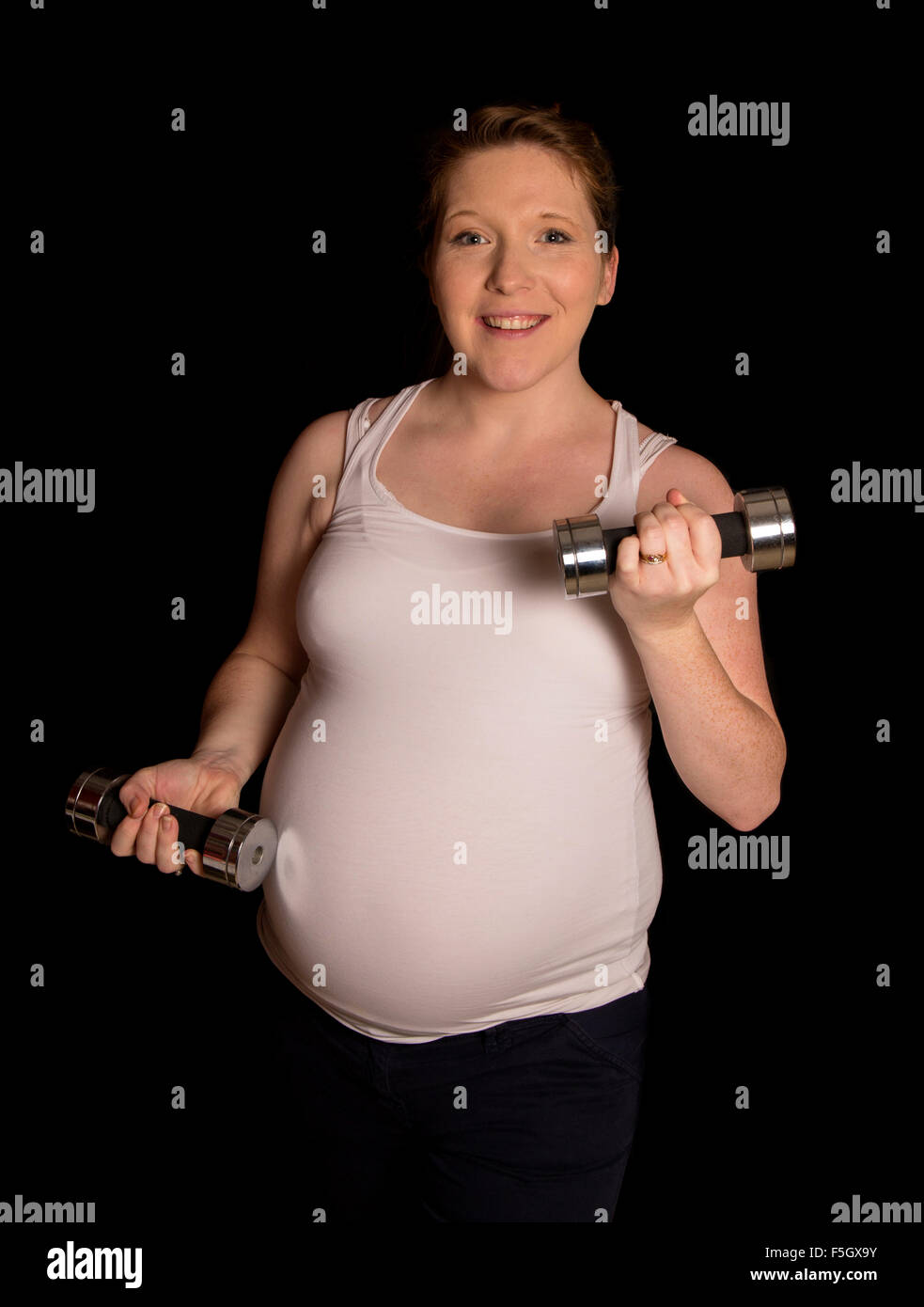 Fit und aktiv zu halten, während der Schwangerschaft Ausschnitt Stockfoto