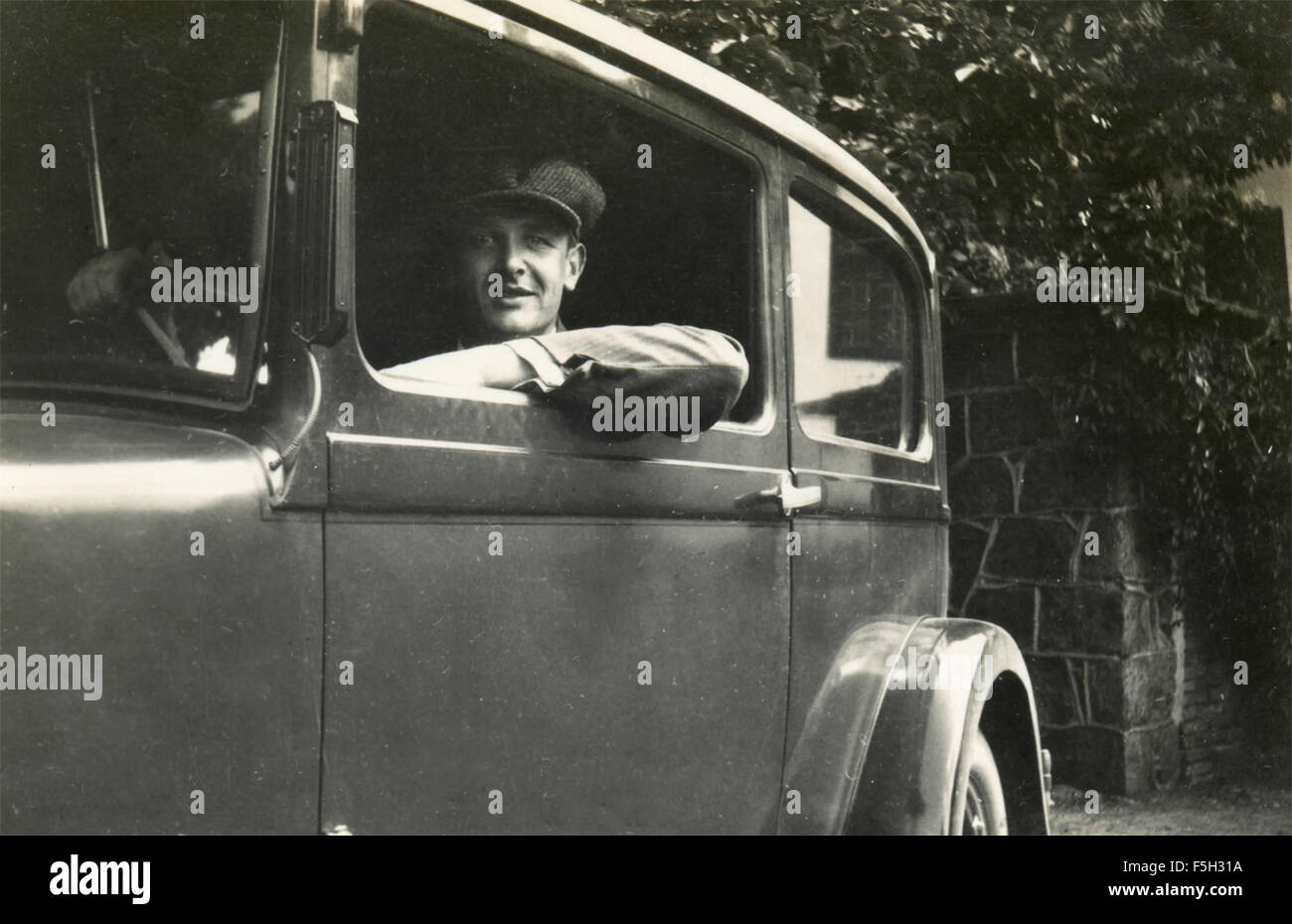 Ein Mann in einem Auto, Dänemark Stockfoto