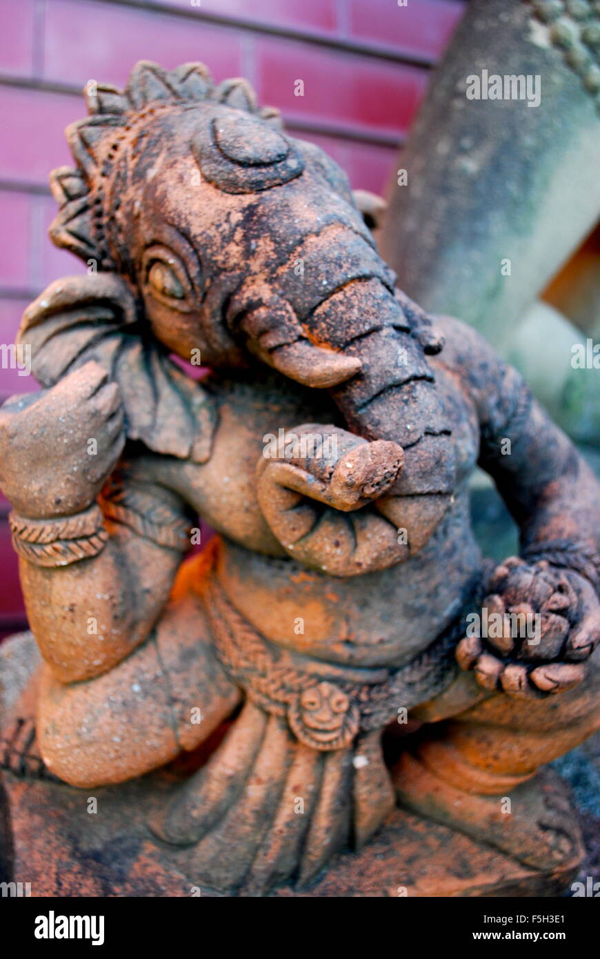 Modell elefant Fotos und Bildmaterial in hoher Auflösung Alamy