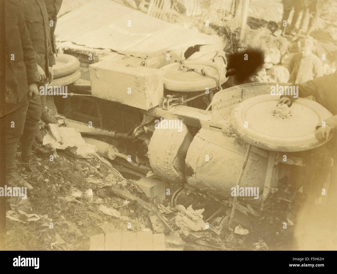 Ein Militär-LKW umgestürzt, Italien Stockfoto