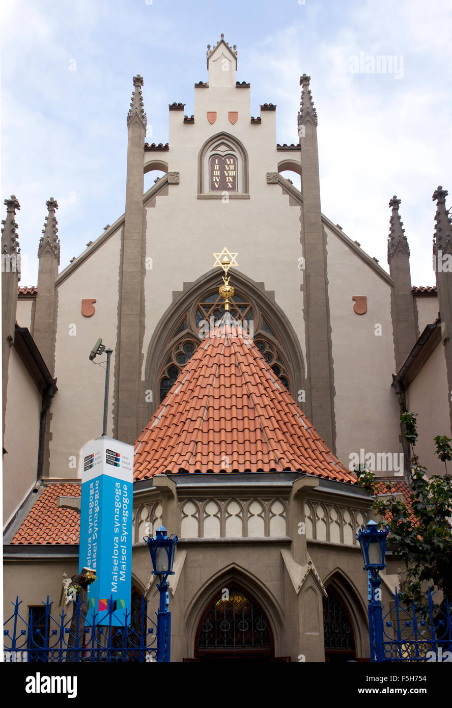 Maisel-Synagoge, erbaut im 16. Jahrhundert im ehemaligen jüdischen Ghetto von Prag 1..  Im Neo-gotischen Stil rekonstruiert. Stockfoto