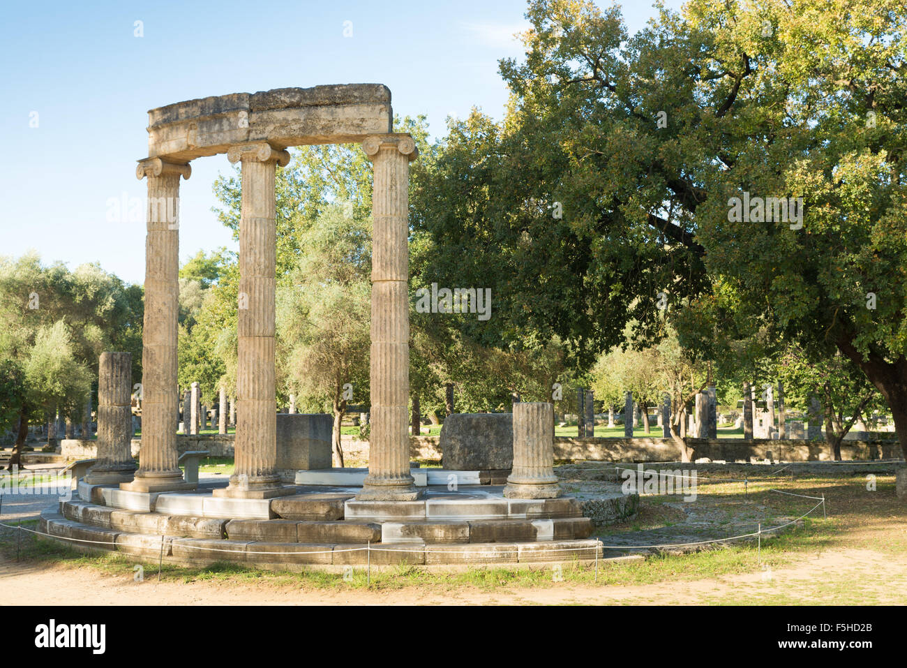 Griechenland Olympia, antiken Ruinen von den wichtigen Philippeion in Olympia, der Geburtsstätte der Olympischen Spiele - UNESCO Welt Kulturerbe s Stockfoto