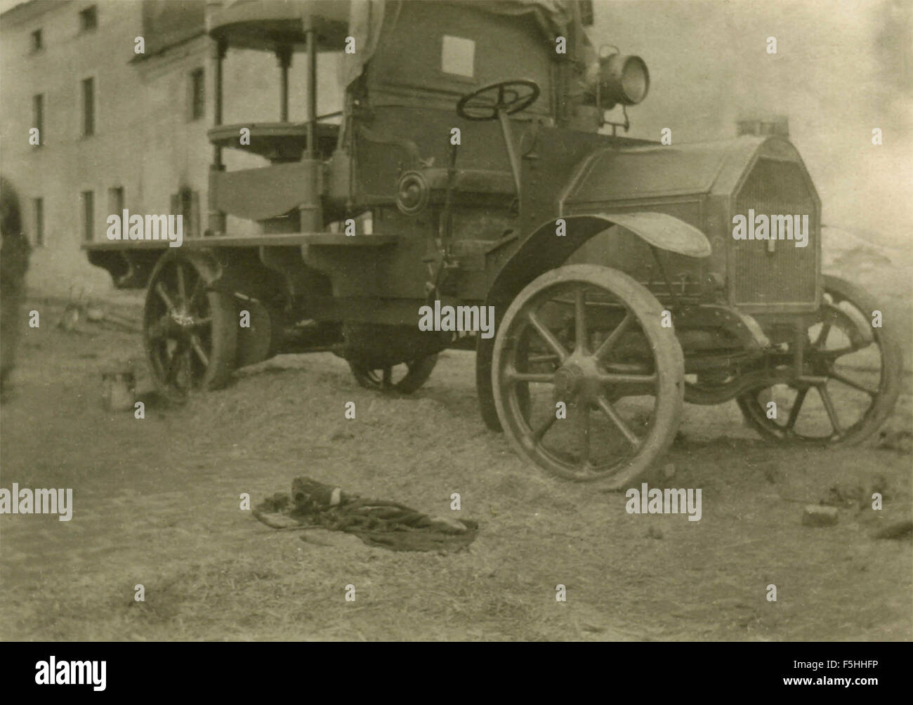 Ein Fahrzeug der Mechanik Suzzara 2. Flotte Depot workshop Stockfoto