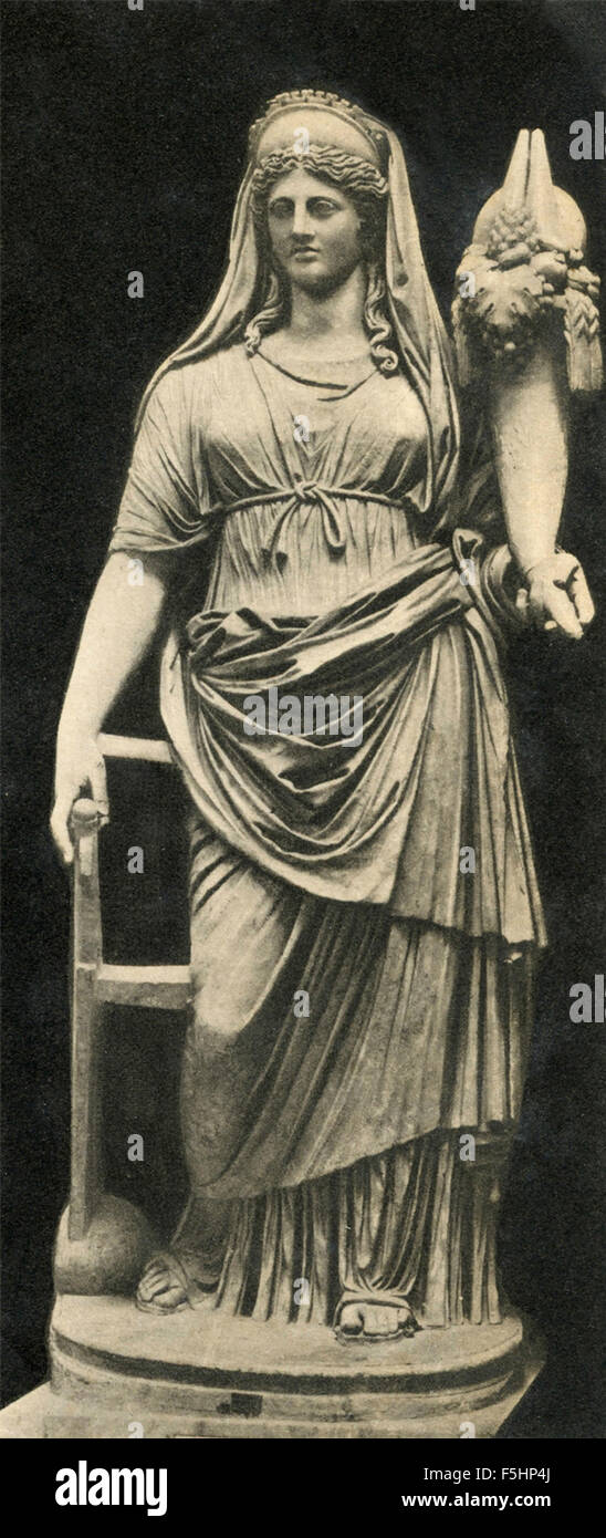 Statue von Demeter (Ceres) mit dem Füllhorn Stockfoto