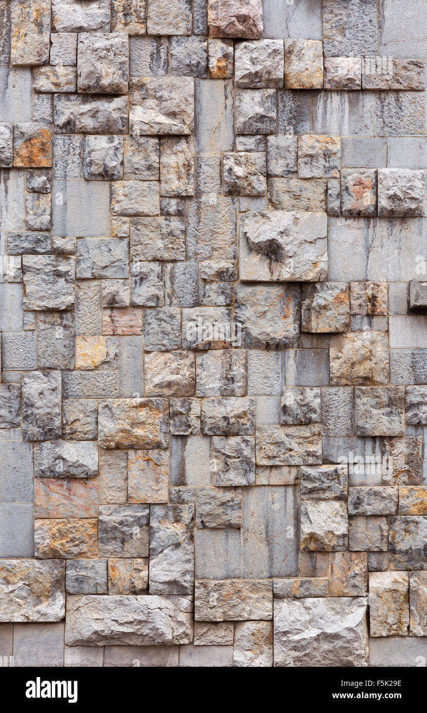 Rhythmus und Struktur in der Fassade-Wand der Nationalbibliothek von Joze Plecnik in Ljubljana, Slowenien Stockfoto